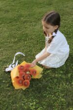 Букет из 11 оранжевых георгинов
